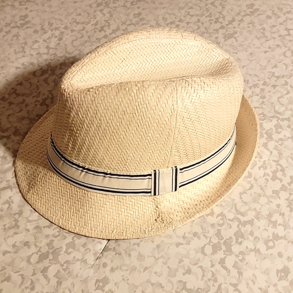 H&M men's medium fedora white hat